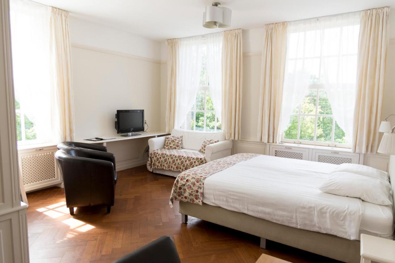 Landgoed Huize Glory Otel Bergen aan Zee Oda fotoğraf