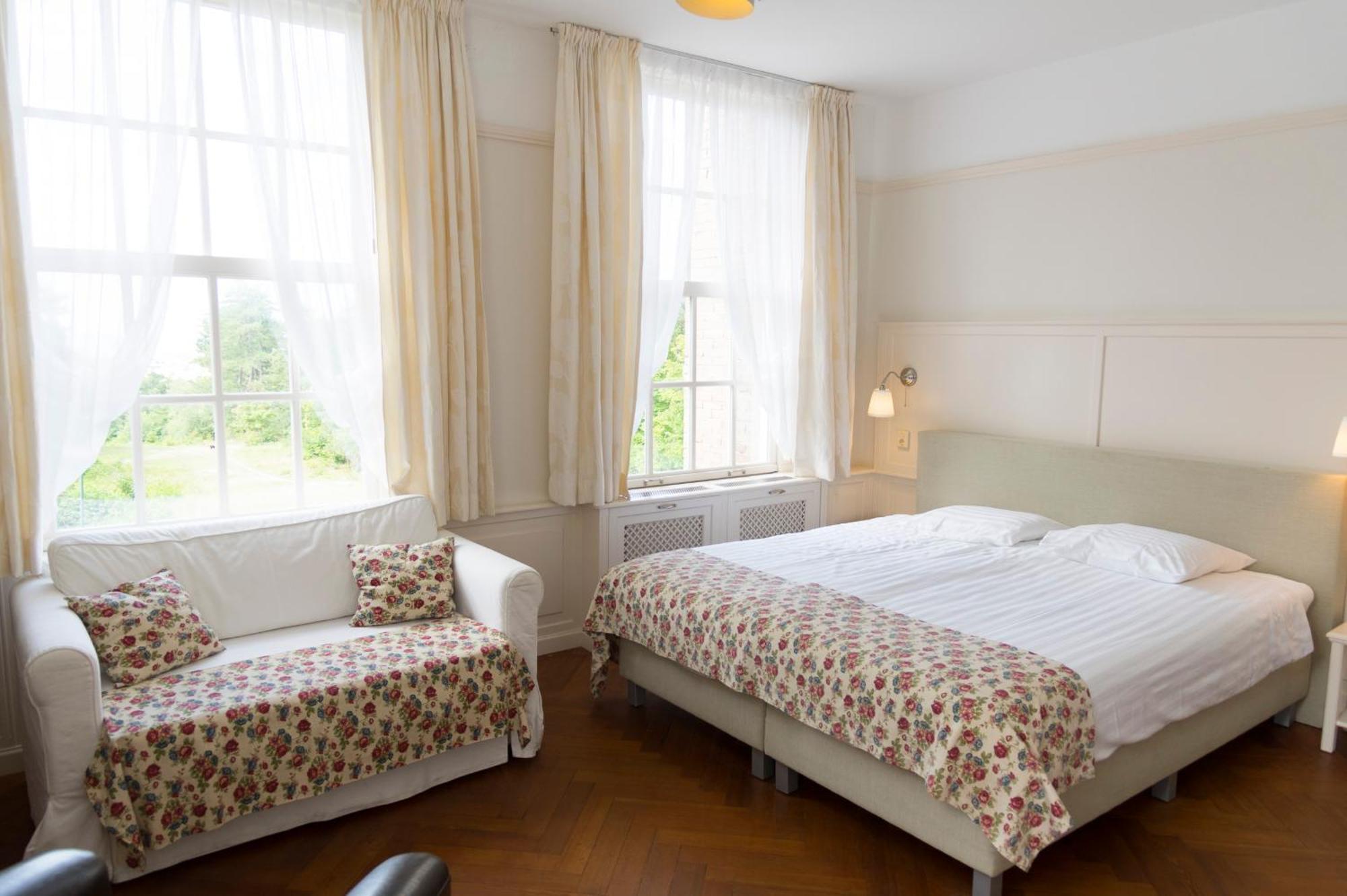Landgoed Huize Glory Otel Bergen aan Zee Oda fotoğraf